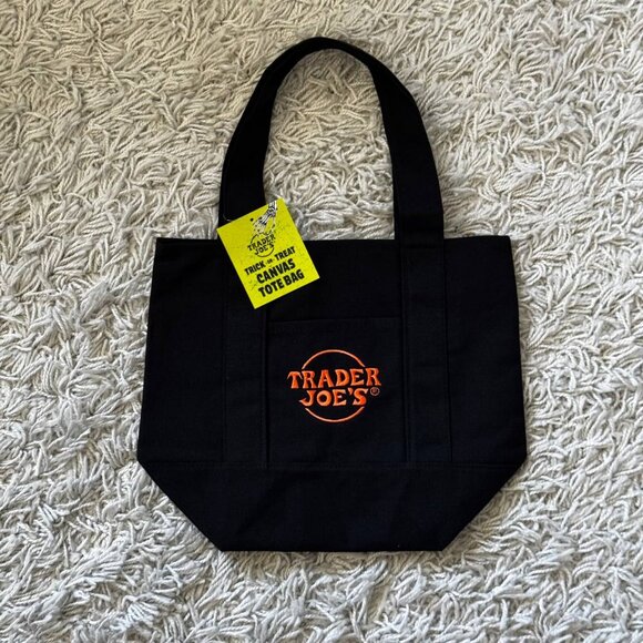 NWT! LAST ONE! Trader Joe's Trending Canvas MINI Bag. - Picture 1 of 3
